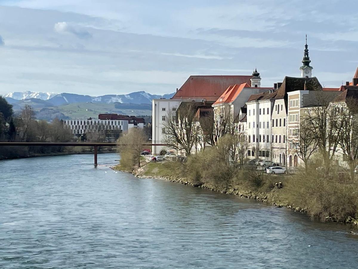 Lovely Flat In A Lovely City Steyr Buitenkant foto